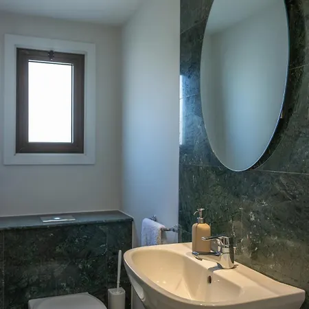 Cosy & Bright European Uni *